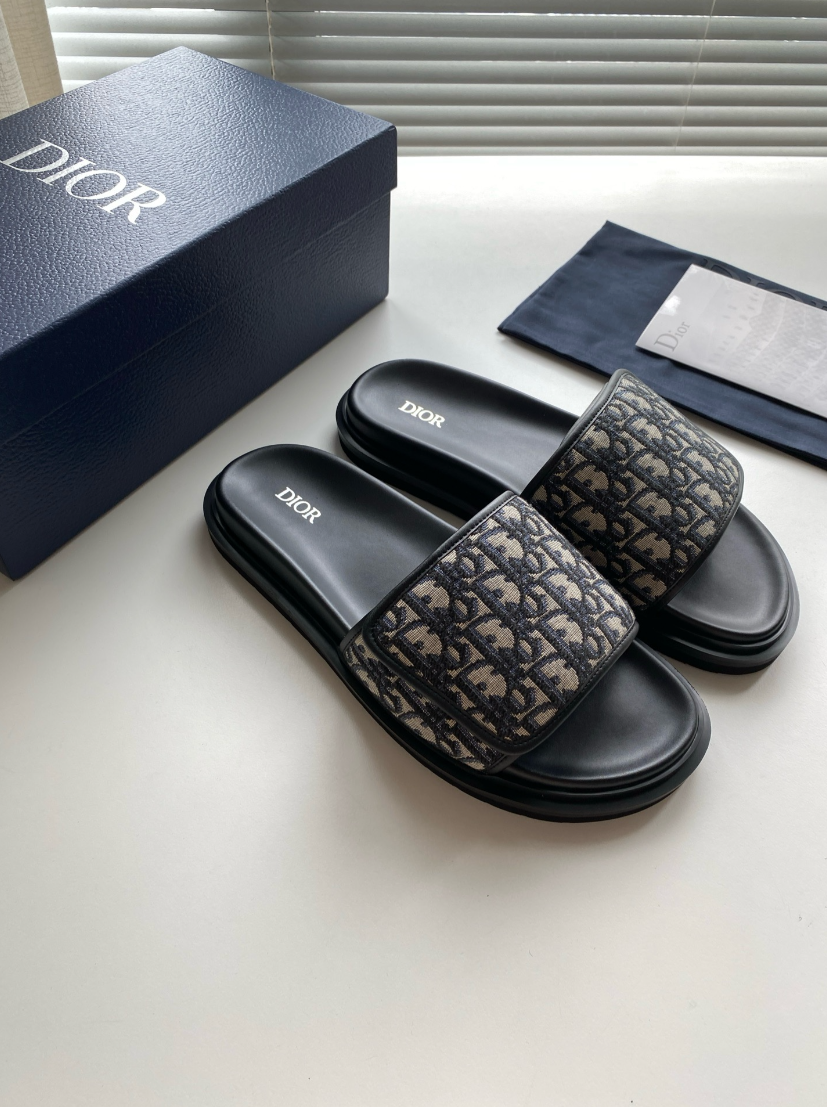 Dior D12
