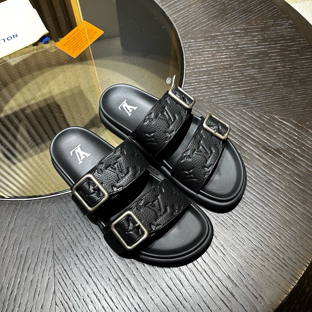 Louis Vuitton L2