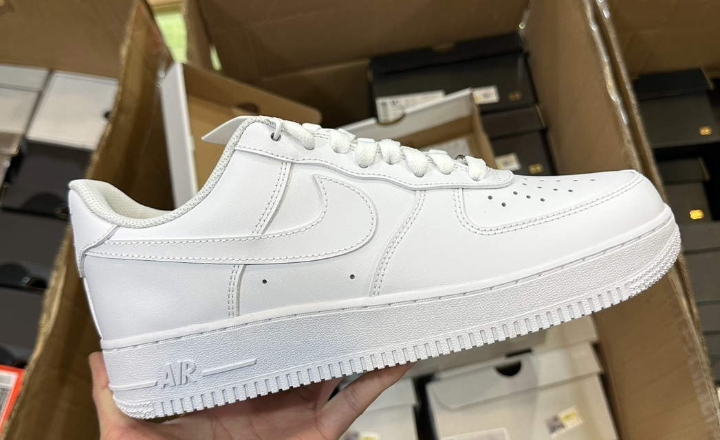 Nike Air Force 1