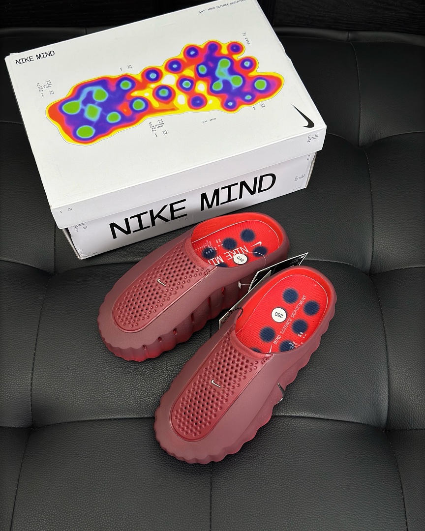 Nike M001